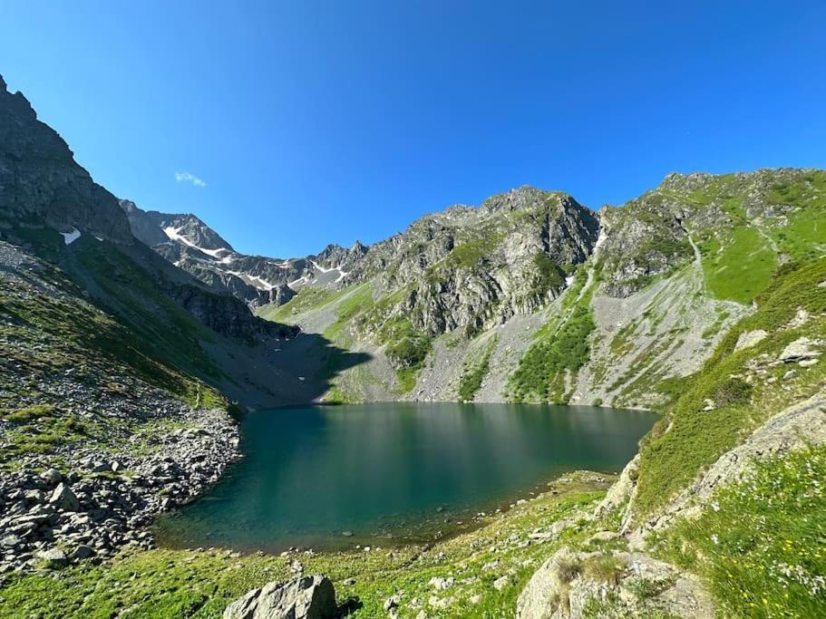 Вилла La Tour En Belledonne Theys Экстерьер фото